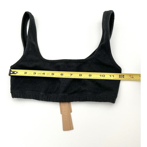 Skims XS Scoop Bralette Cropped Tank Top in Washed Onyx Black NWT Brand New - Picture 6 of 7